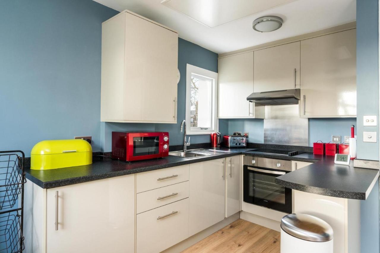 Superb 1Bd Flat In The Heart Of Camden Town Apartamento Londres Exterior foto